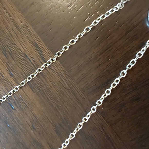 Elegant Silver Front Fastening Toggle Clasp T-Bar Closure Necklace - Picture 3 of 4